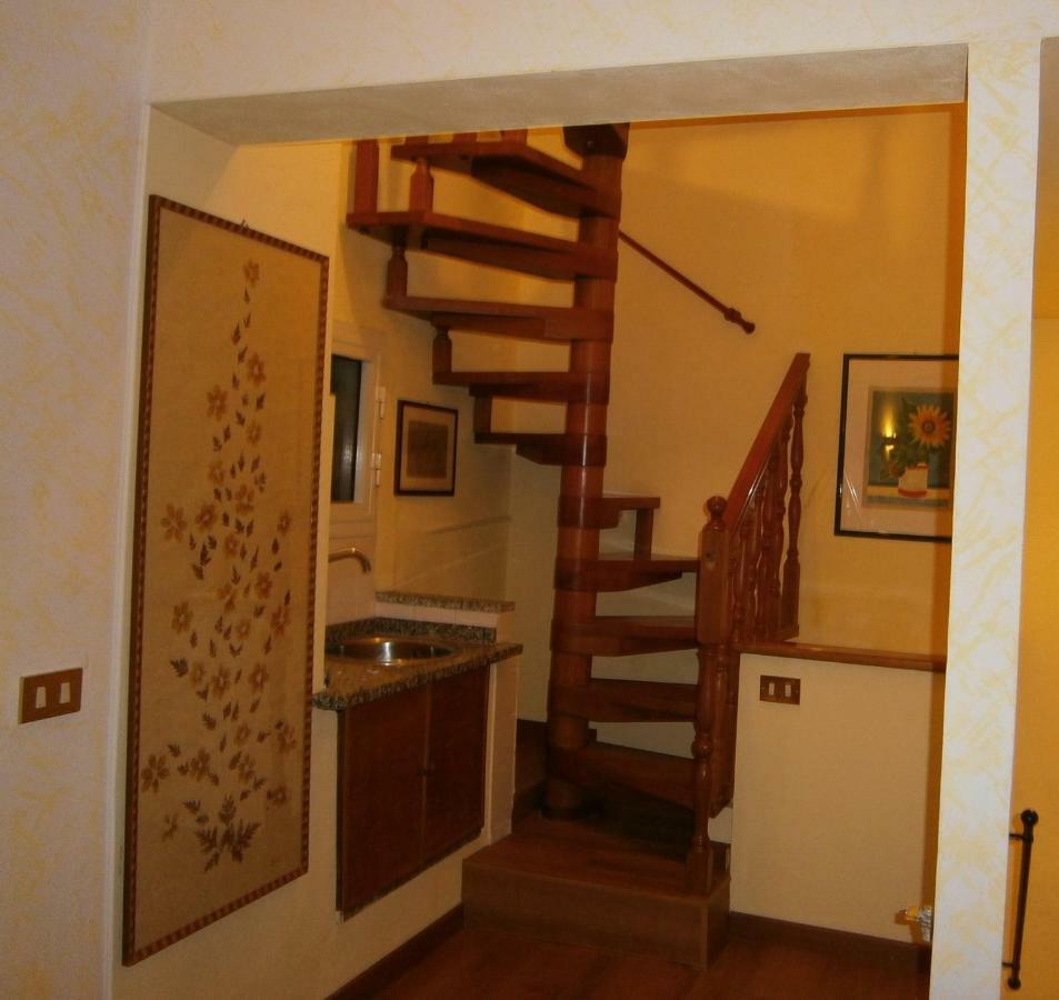 Pietrarosa Apartment Lucca Exterior foto